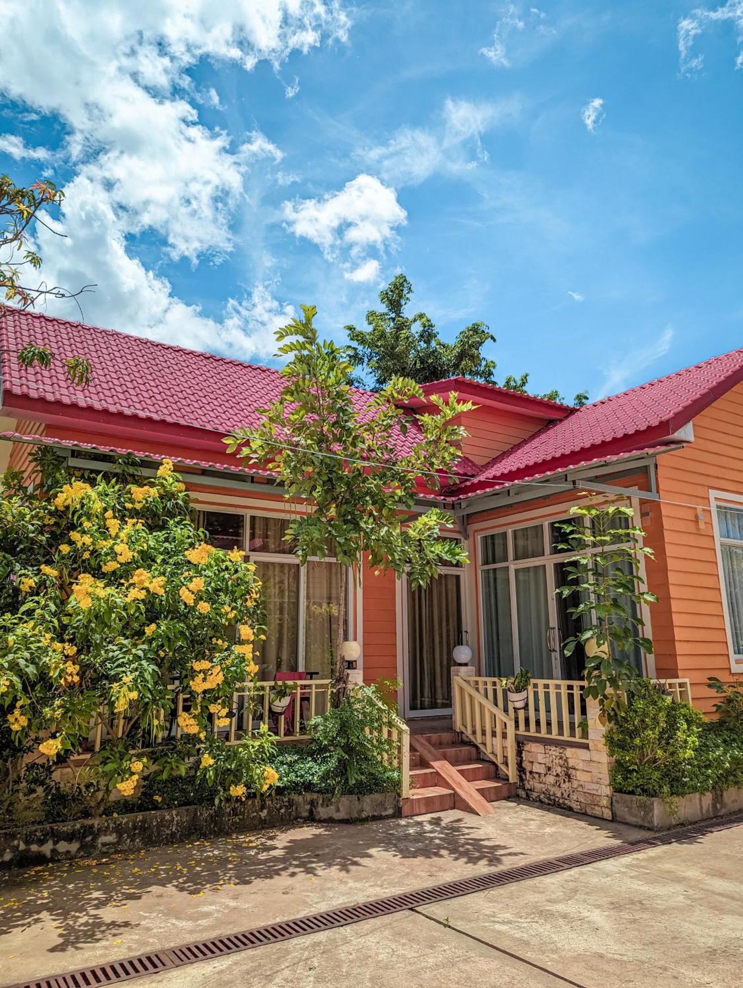 Yellow Star Hostel Kampot Exterior foto