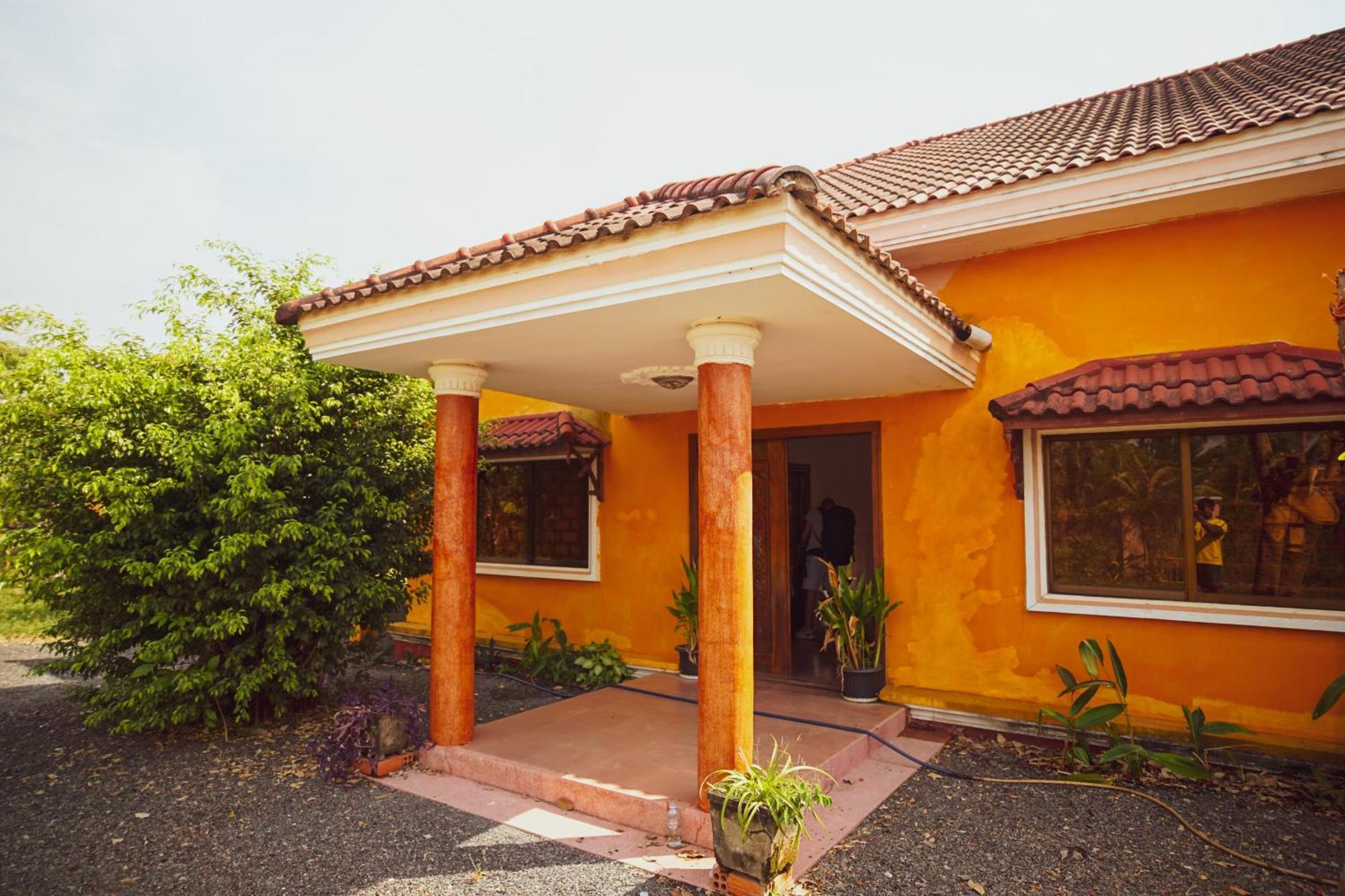 Yellow Star Hostel Kampot Exterior foto